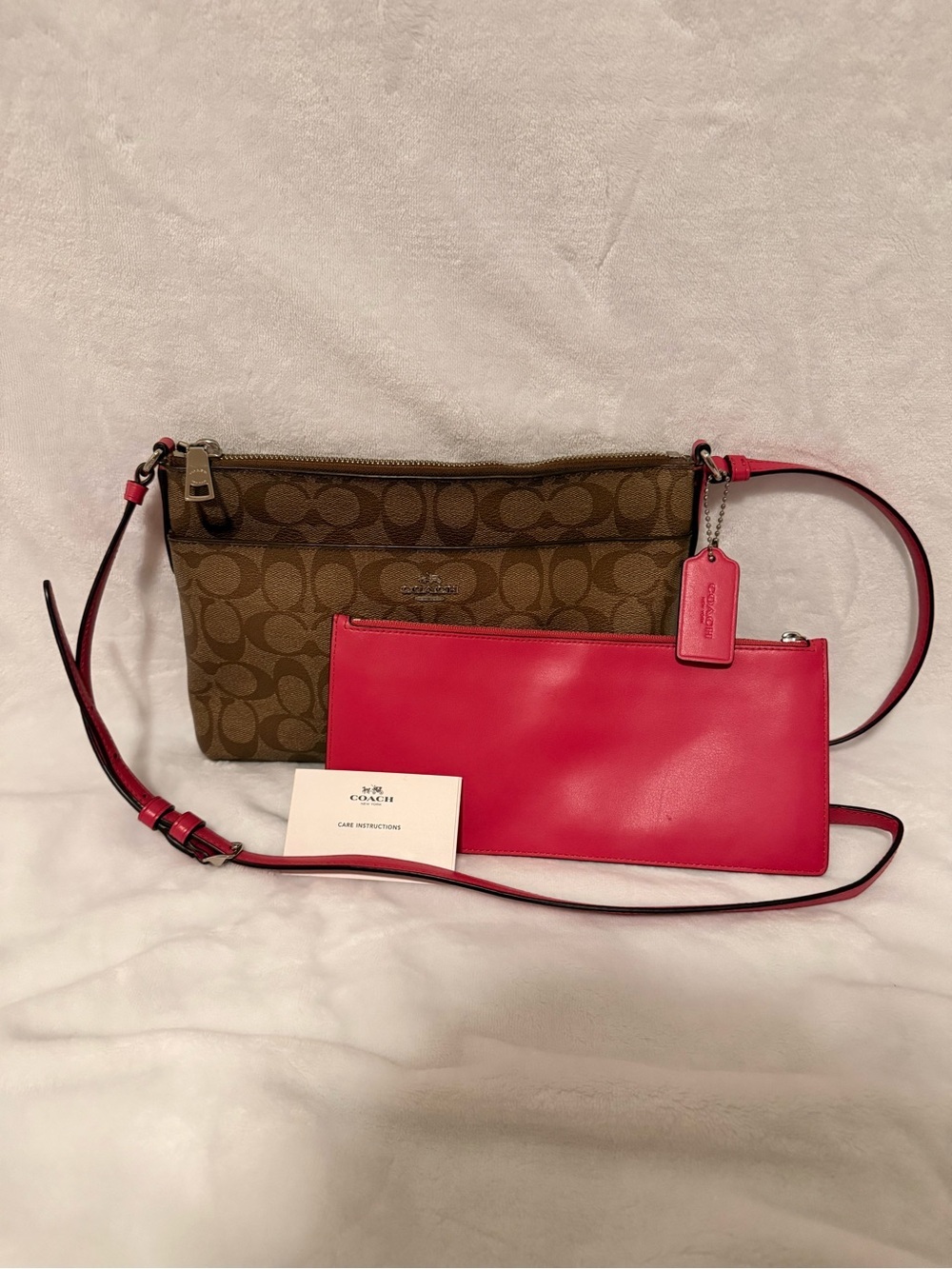 Coach East/West Pop Up Crossbody with Pink Leather Removable Pouch - Picture 15 of 15